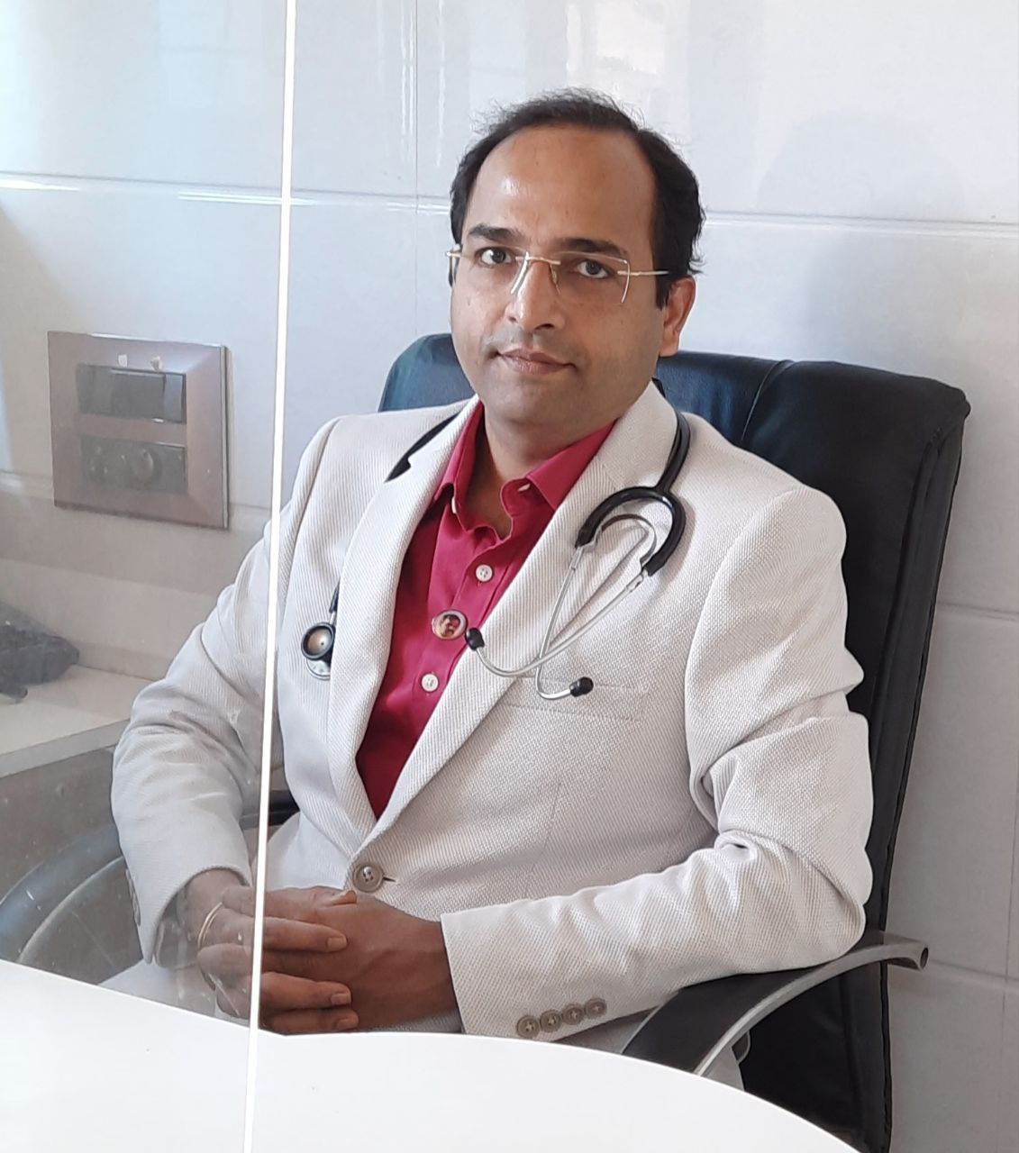 Trusted psychiatrist in Kandivali for anxiety, depression, and stress-related conditions